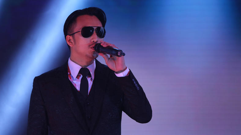 谢霆锋1.35亿港元出售公司85%股份,一个烂摊子为何几经转手?